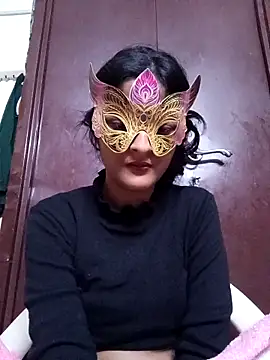 BabySlimmy10 online show from 11.24.25