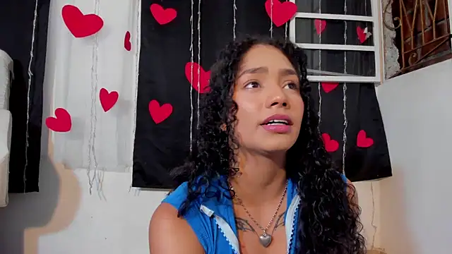 Snapshot of Dakota_M1 chatting on 02.11.25 Dakota M1 online show from 02.11.25