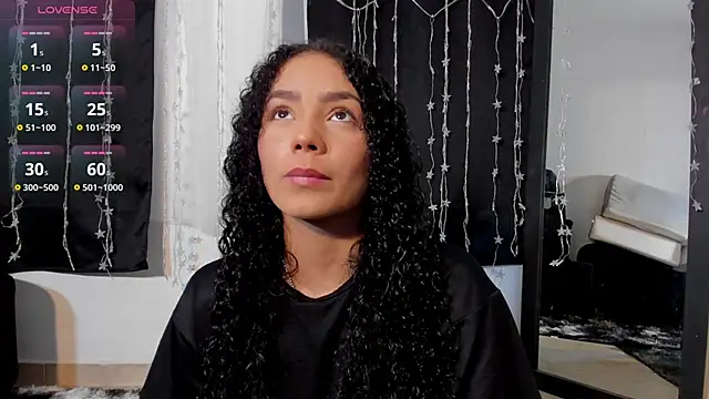 Snapshot of Dakota_M1 chatting on 02.17.25 Dakota M1 online show from 02.17.25