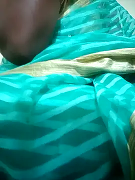 Cute-chinny online show from 01.22.25