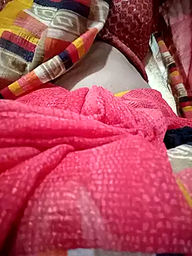 Cute-chinny online show from 02.04.25