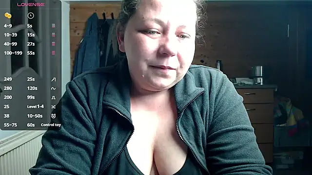 KasiaPrivat online show from 02.27.25