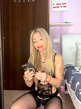 harleyejoker1 online show from 10.18.25