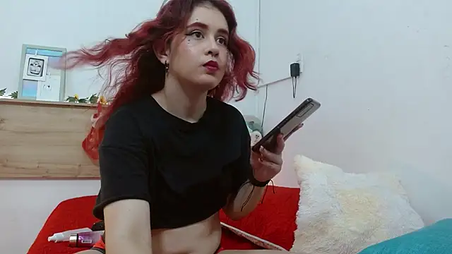 Emyli rousse  online show from 12.15.24