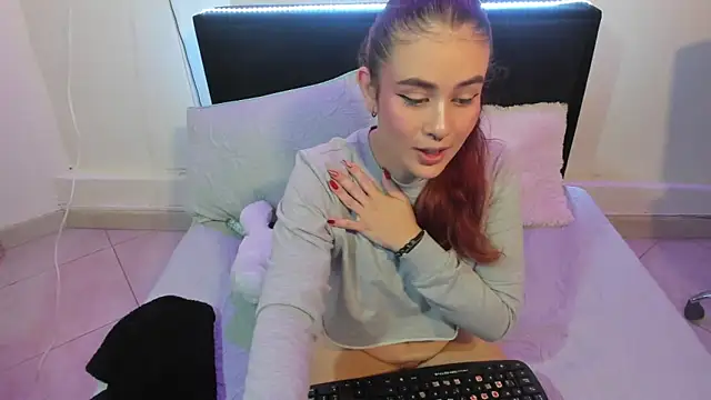 Emyli rousse  online show from 01.11.25