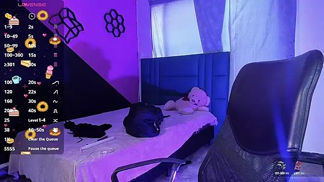 dakota-bright01 online show from 01.31.25