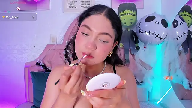 amandalee01 online show from 10.23.25