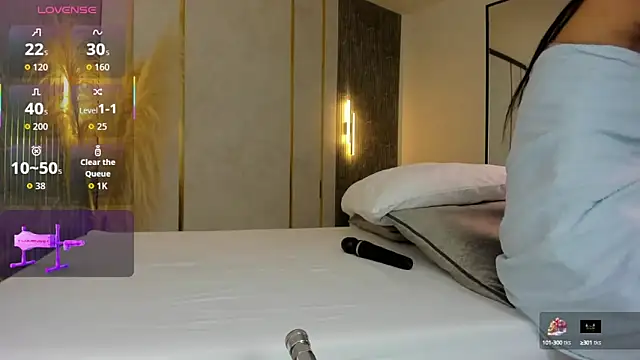 stephanya  online show from 09.26.25