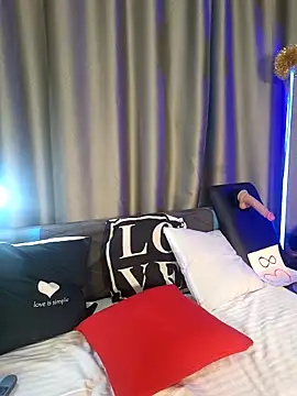 Milforja online show from 04.15.26