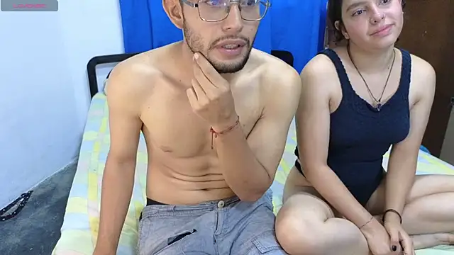 Snapshot of YuKinaHentaiI chatting on 03.16.25 YuKinaHentaiI online show from 03.16.25