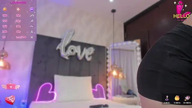 SHARONN     online show from 02.20.25