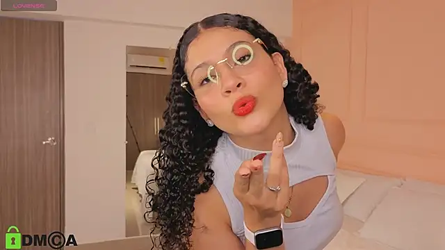 SHARONN     online show from 09.10.25