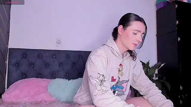 elafranco  online show from 01.31.25