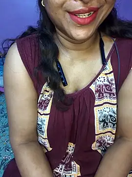 Sexy Mona Bhabhi online show from 04.20.26