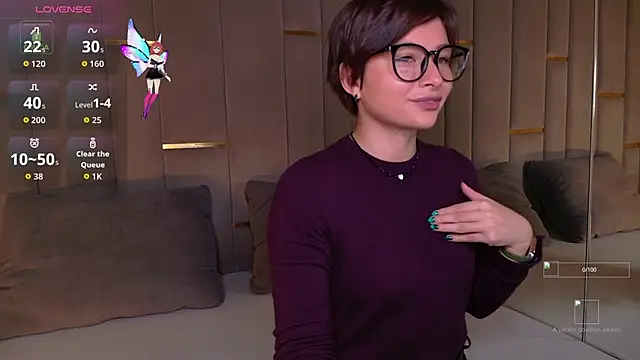 Ishtar Divine online show from 10.24.25