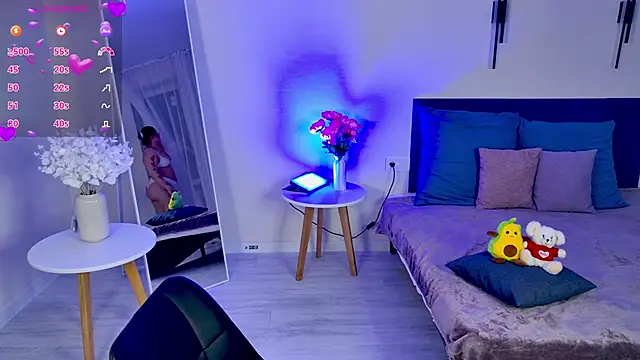 Jessica Joy online show from 02.13.25