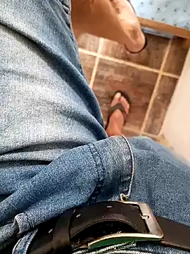 paubabando  online show from 03.15.25