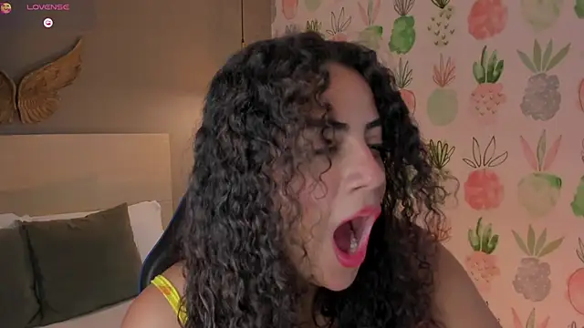 yaya23x online show from 03.26.26