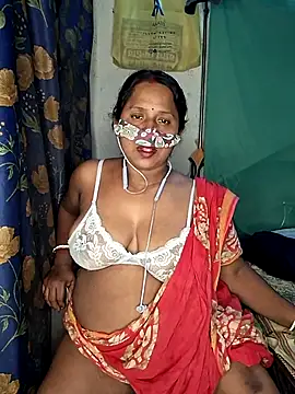 Snapshot of Real_Desi_Couple chatting on 07.08.26 Real Desi Couple online show from 07.08.26