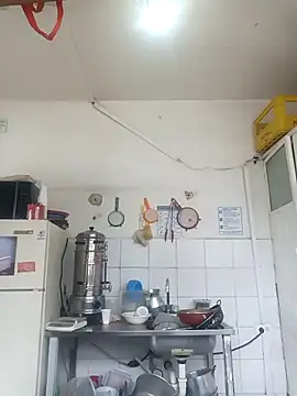 Snapshot of tuty_Tap chatting on 12.04.25 tuty Tap online show from 12.04.25