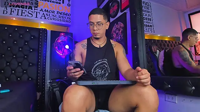 Snapshot of JoshMillerr_ chatting on 05.28.26 JoshMillerr online show from 05.28.26