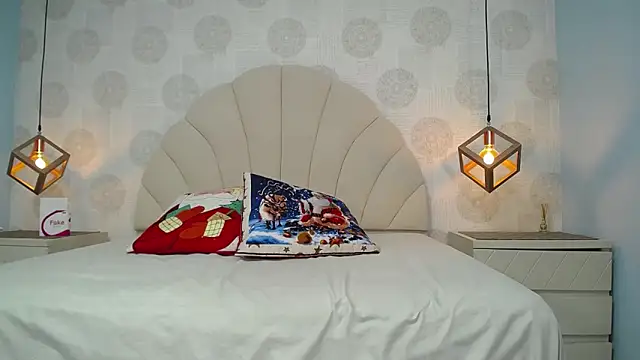 GIANNABONET online show from 12.28.24