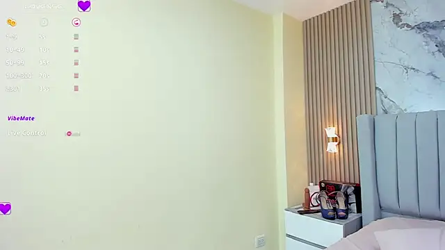 GIANNABONET online show from 02.12.25