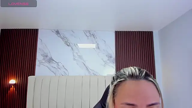 GIANNABONET online show from 02.26.25