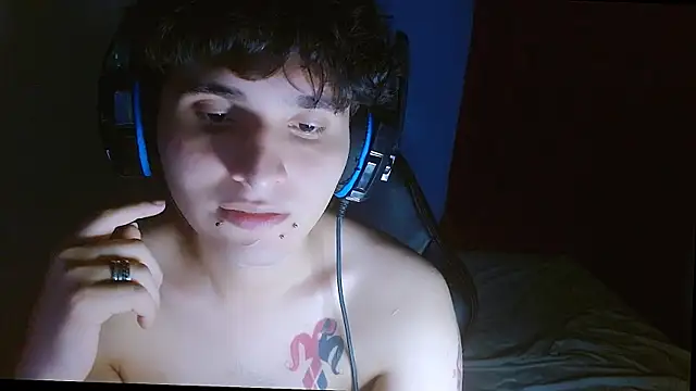 Charley quin online show from 04.13.26