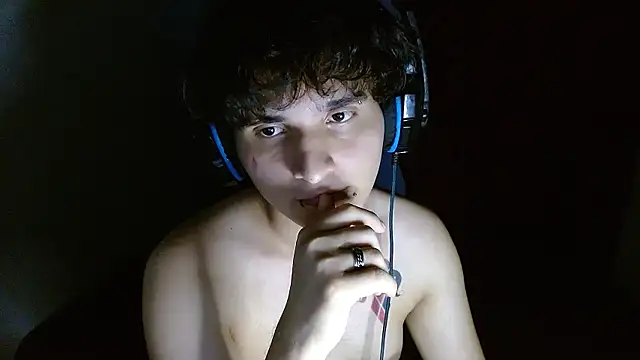 Charley quin online show from 05.15.26