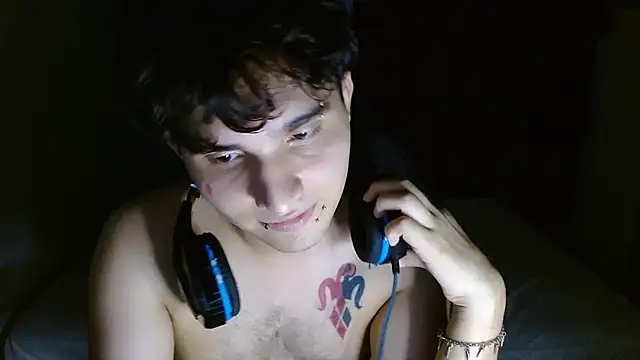 Snapshot of Charley_quin chatting on 07.14.26 Charley quin online show from 07.14.26