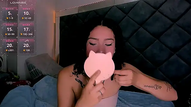 Nellyhills online show from 10.15.25