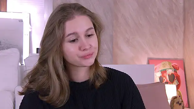 EllieHayes online show from 09.27.25