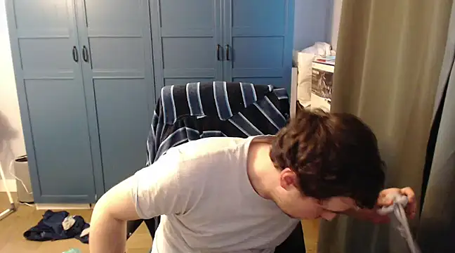 Snapshot of CuteMan33 chatting on 01.30.25 CuteMan33 online show from 01.30.25