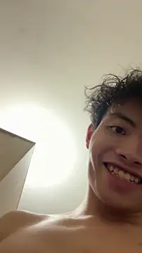 Snapshot of Kitjai200301 chatting on 11.03.25 Kitjai200301 online show from 11.03.25