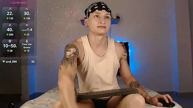 arthurphoenix  online show from 12.31.24