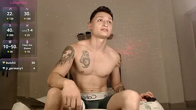 arthurphoenix  online show from 01.02.25