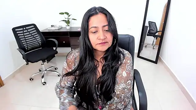 Adele Sweett online show from 02.10.25