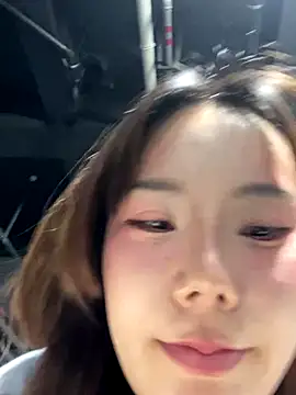 ChuChu1991 online show from 11.05.25