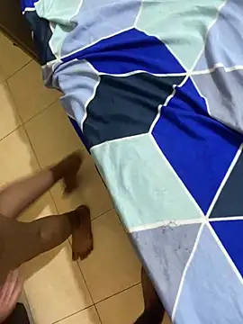 Snapshot of United3 chatting on 09.29.25 United3 online show from 09.29.25