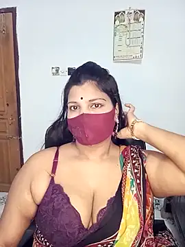 Snapshot of Hot-Angel_ chatting on 10.06.25 Hot-Angel online show from 10.06.25