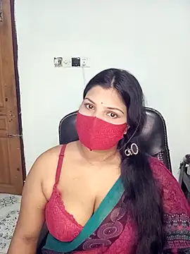 Snapshot of Hot-Angel_ chatting on 10.22.25 Hot-Angel online show from 10.22.25