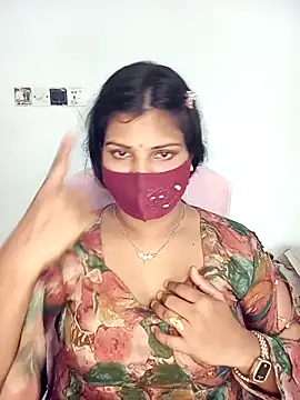 Snapshot of Hot-Angel_ chatting on 10.30.25 Hot-Angel online show from 10.30.25