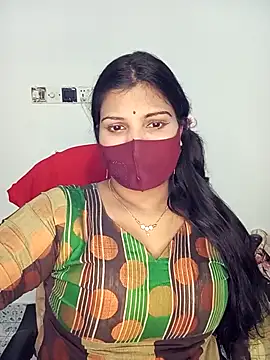 Snapshot of Hot-Angel_ chatting on 11.05.25 Hot-Angel online show from 11.05.25