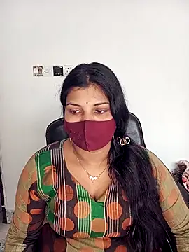 Snapshot of Hot-Angel_ chatting on 11.06.25 Hot-Angel online show from 11.06.25