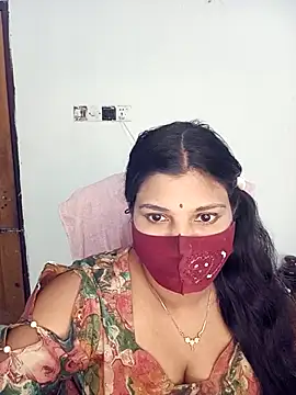 Snapshot of Hot-Angel_ chatting on 11.12.25 Hot-Angel online show from 11.12.25