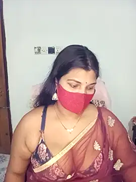 Snapshot of Hot-Angel_ chatting on 11.15.25 Hot-Angel online show from 11.15.25