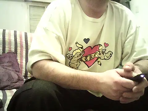 Snapshot of CCComandante chatting on 06.21.26 CCComandante online show from 06.21.26