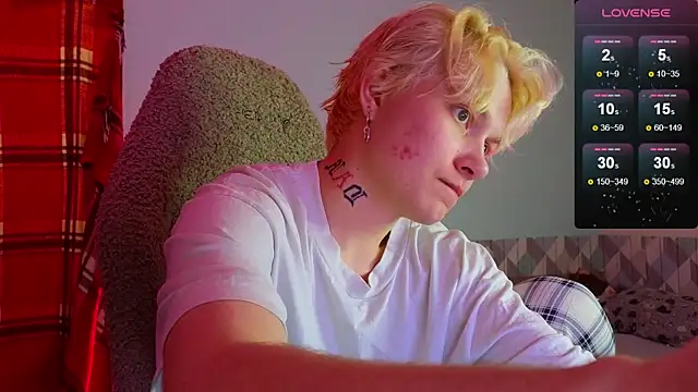 esajukyy online show from 03.01.25