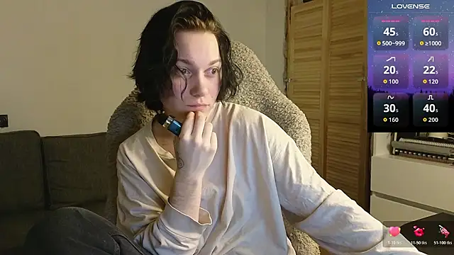 esajukyy online show from 02.21.26